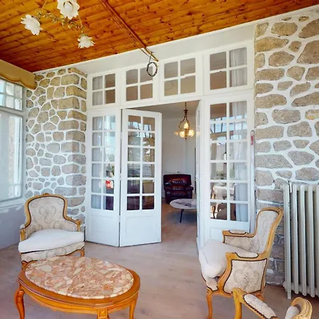 Le Bosquet Fleuri 波尔尼谢